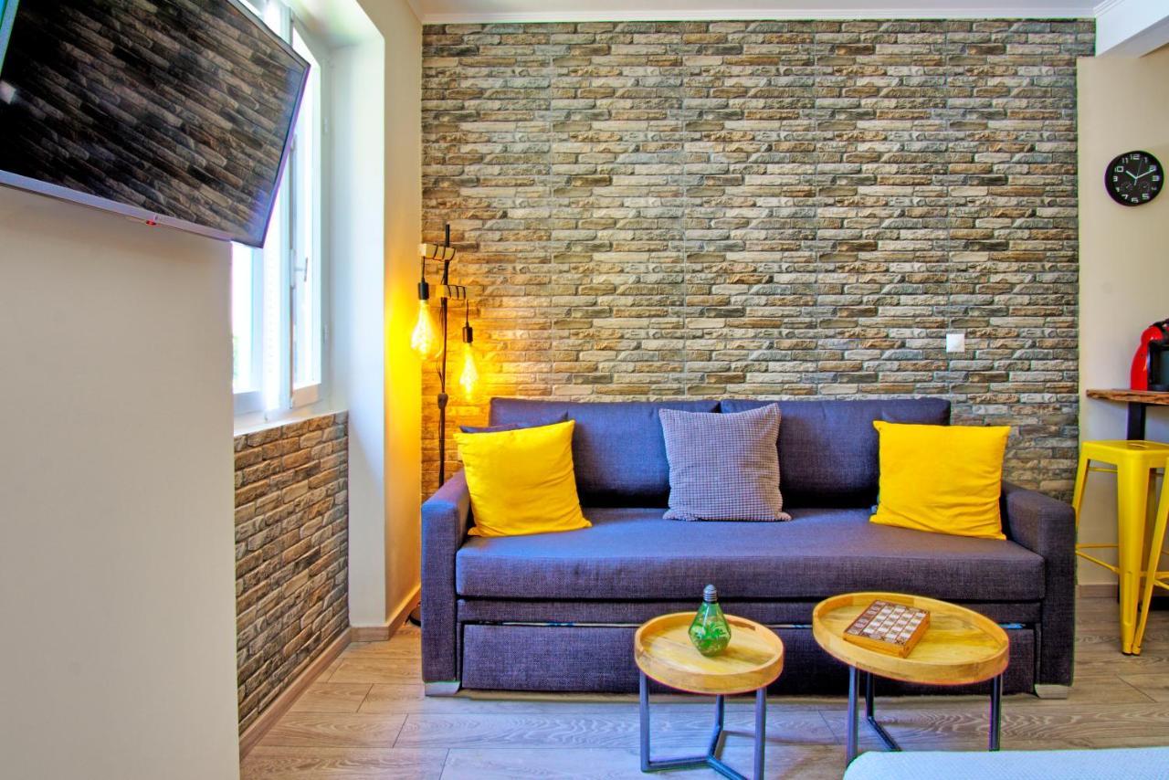 Barbara's Apartment